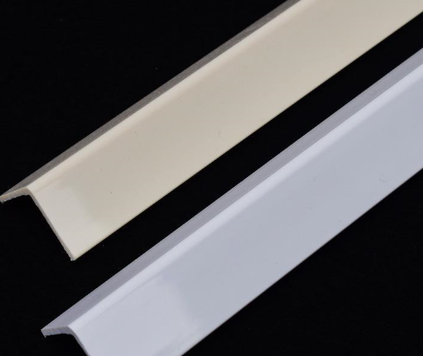 PVC塑料阳角线增白用钛白粉好还是增白剂好？